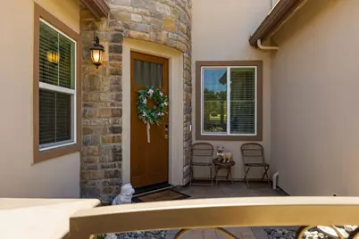 5625 Tuckeroo Way, Fair Oaks, CA 95628 - Photo 2