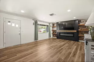 1516 Gray Ave, Yuba City, CA 95991 - Photo 8