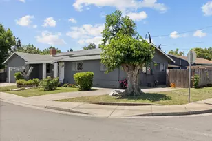 1516 Gray Ave, Yuba City, CA 95991 - Photo 4