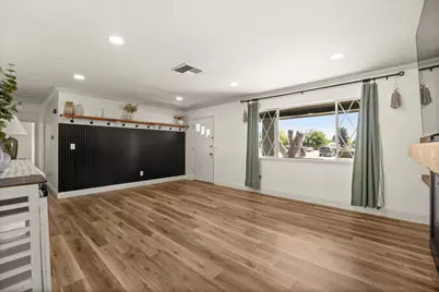 1516 Gray Avenue, Yuba City, CA 95991 - Photo 10