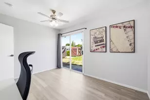 7370 Bruno Way, Sacramento, CA 95828 - Photo 20
