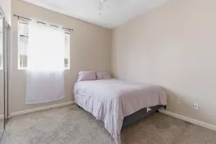9240 Rose Parade Way, Sacramento, CA 95826 - Photo 16