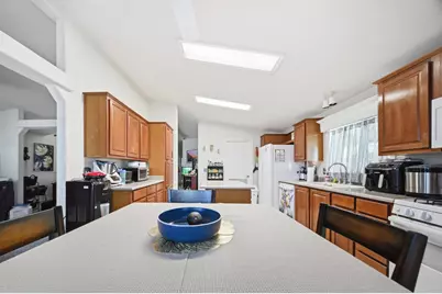 Duke Drive #51, Livingston, CA 95334 - Photo 12