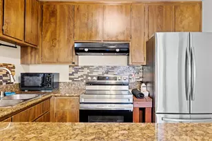 3006 53rd St, Sacramento, CA 95820 - Photo 16