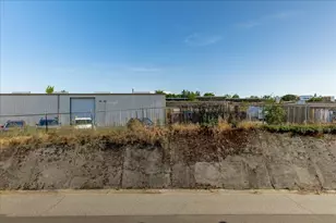 11570 Garnet Way, Auburn, CA 95602 - Photo 28