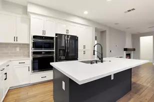 10816 Merritt Dr, Stockton, CA 95219 - Photo 24