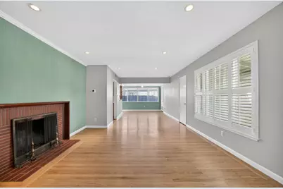 4549 Lippi Parkway, Sacramento, CA 95823 - Photo 8