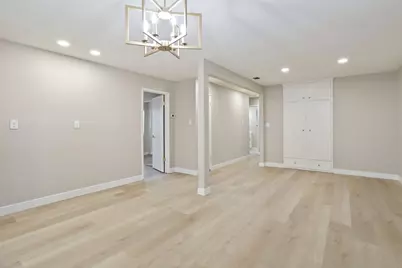 8628 Fallbrook Way, Sacramento, CA 95826 - Photo 18
