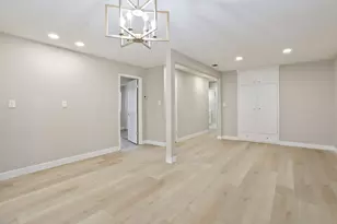 8628 Fallbrook Way, Sacramento, CA 95826 - Photo 18