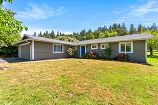 13806 Torrey Pines Dr, Auburn, CA 95602 - Photo 16