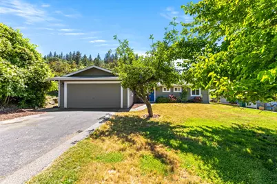 13806 Torrey Pines Drive, Auburn, CA 95602 - Photo 2