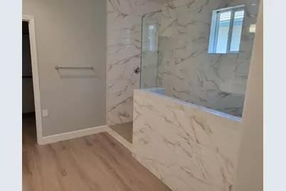 2114 Laverne Avenue, Fresno, CA 93722 - Photo 20