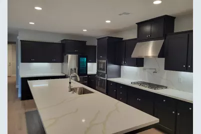 2114 Laverne Avenue, Fresno, CA 93722 - Photo 4