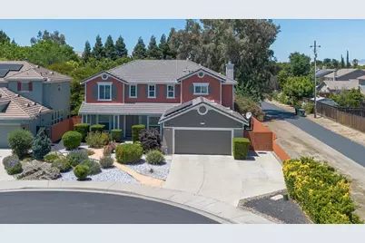 402 Payton Court, Tracy, CA 95377 - Photo 6
