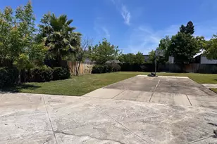 1620 Bell St, Sacramento, CA 95825 - Photo 32