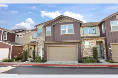 98 E Calder Drive, Mountain House, CA 95391 - Photo 2