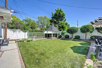2755 25th Street, Sacramento, CA 95818 - Photo 44