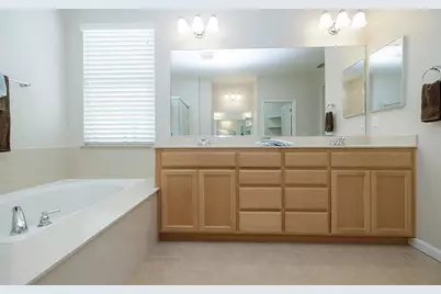 4566 Sorenson Way, Turlock, CA 95382 - Photo 32
