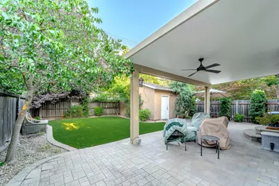 557 San Miguel Way, Sacramento, CA 95819 - Photo 14