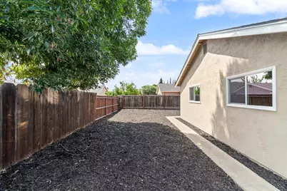 688 Chestnut Avenue, Tracy, CA 95376 - Photo 30