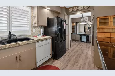Calle Maria, Elk Grove, CA 95624 - Photo 14