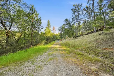 16095 Auburn Road, Grass Valley, CA 95949 - Photo 2