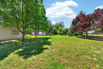 9490 Golden Gate Avenue, Orangevale, CA 95662 - Photo 30