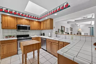 9490 Golden Gate Ave, Orangevale, CA 95662 - Photo 10