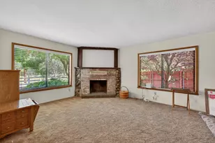 9490 Golden Gate Ave, Orangevale, CA 95662 - Photo 22