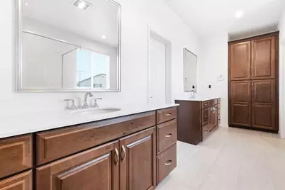 7487 Amonde Way, Elk Grove, CA 95757 - Photo 48