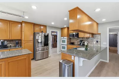 8510 Diamond Oak Way, Elk Grove, CA 95624 - Photo 14