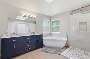 8510 Diamond Oak Way, Elk Grove, CA 95624 - Photo 34