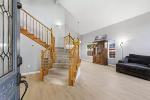 8510 Diamond Oak Way, Elk Grove, CA 95624 - Photo 6