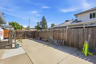 8510 Diamond Oak Way, Elk Grove, CA 95624 - Photo 46