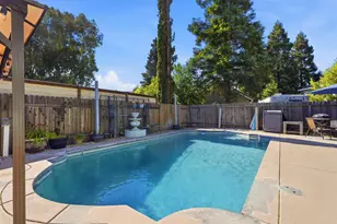 8510 Diamond Oak Way, Elk Grove, CA 95624 - Photo 44