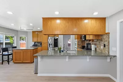 8510 Diamond Oak Way, Elk Grove, CA 95624 - Photo 16