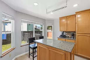 8510 Diamond Oak Way, Elk Grove, CA 95624 - Photo 16