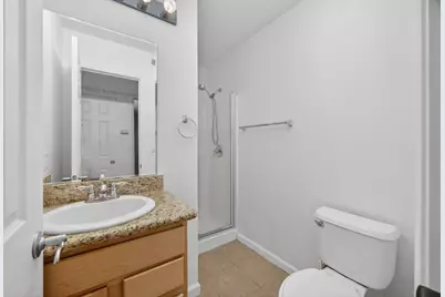 6239 Riverside Boulevard #2, Sacramento, CA 95831 - Photo 16