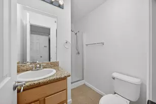 6239 Riverside Blvd, Sacramento, CA 95831 - Photo 16