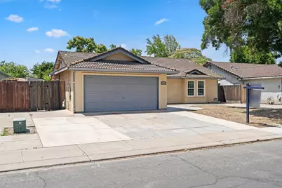 301 Goldrun Drive, Modesto, CA 95354 - Photo 2