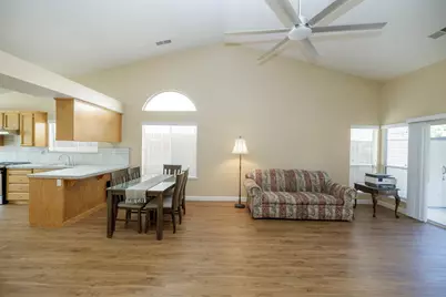 1201 Crater Avenue, Modesto, CA 95351 - Photo 8