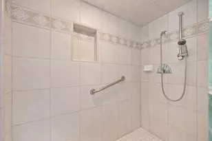4955 Marlborough Way, Carmichael, CA 95608 - Photo 34