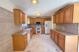 9534 Brakeman Ct, Sacramento, CA 95827 - Photo 2
