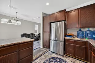 1211 Golden Angel Wy, Sacramento, CA 95838 - Photo 12