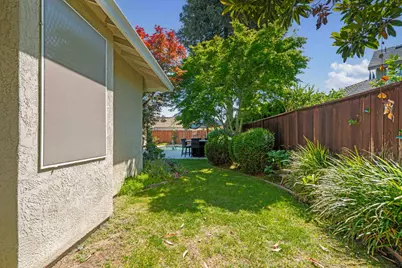 3829 Mondrian Drive, Modesto, CA 95356 - Photo 32