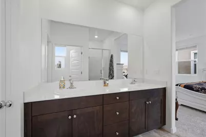 898 Lake Park Circle, Galt, CA 95632 - Photo 8