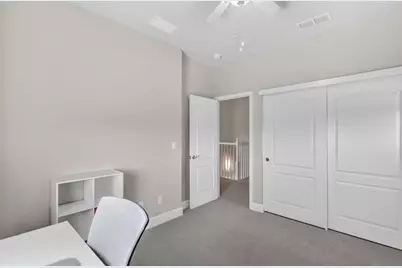 211 Rochdale Street, Roseville, CA 95661 - Photo 34