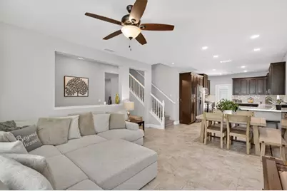 211 Rochdale Street, Roseville, CA 95661 - Photo 6