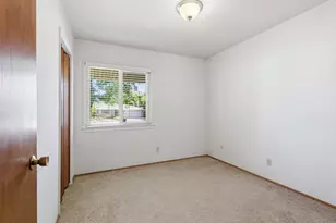 6406 Templeton Dr, Carmichael, CA 95608 - Photo 14