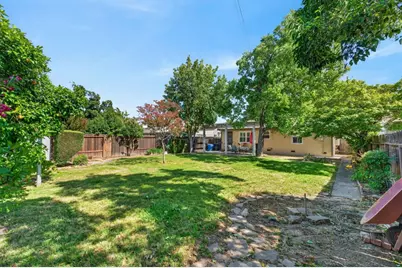 2349 Anita Avenue, Sacramento, CA 95822 - Photo 26